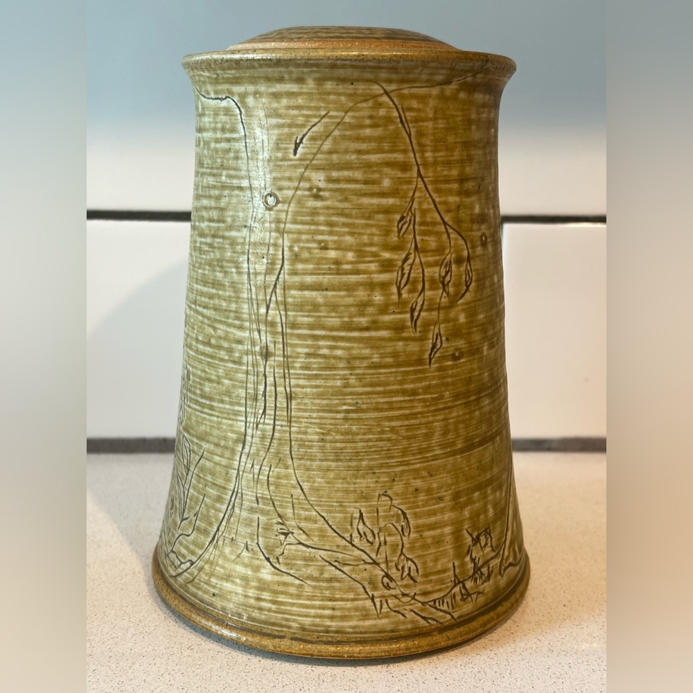 Vintage Handmade Studio Pottery Lidded Canister Vase – Storage Jar - Picture 5 of 8